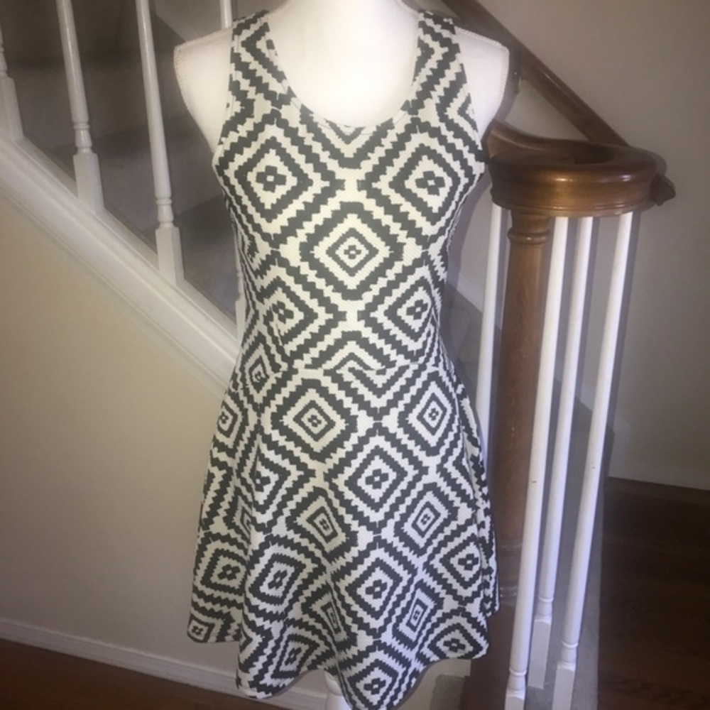 Nordstrom Socialite Black white fit flare‎ dress M